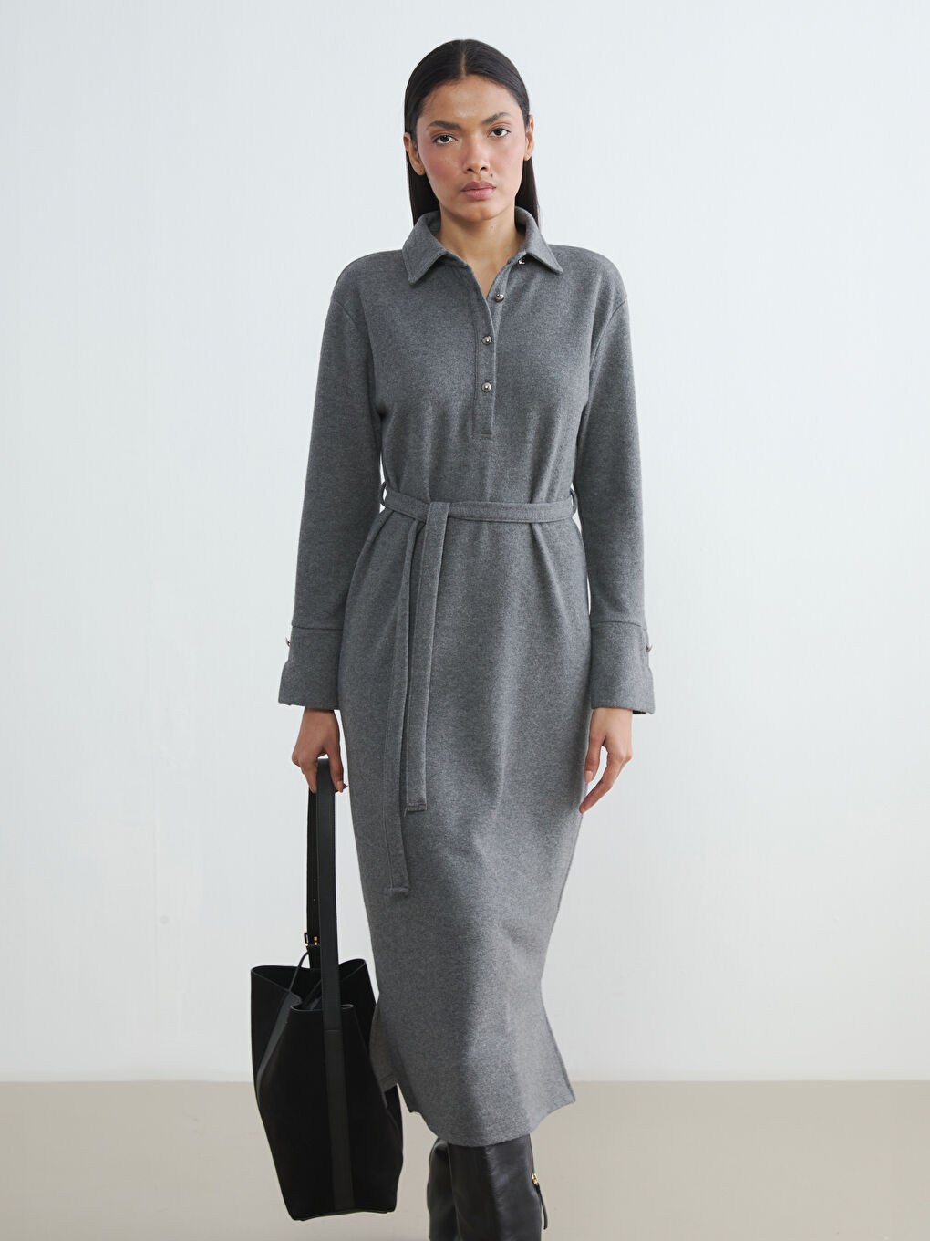 Gri Polo Yaka Kuşaklı Elbise-2