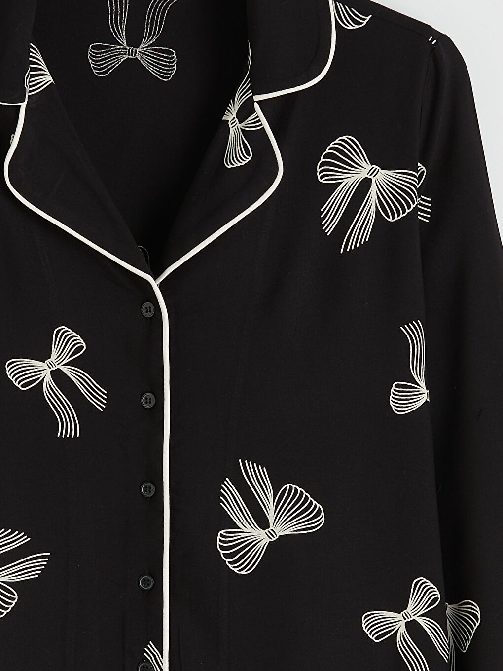 Siyah Gömlek Yaka Fiyonk Desenli Kadın Pijama Takım-3