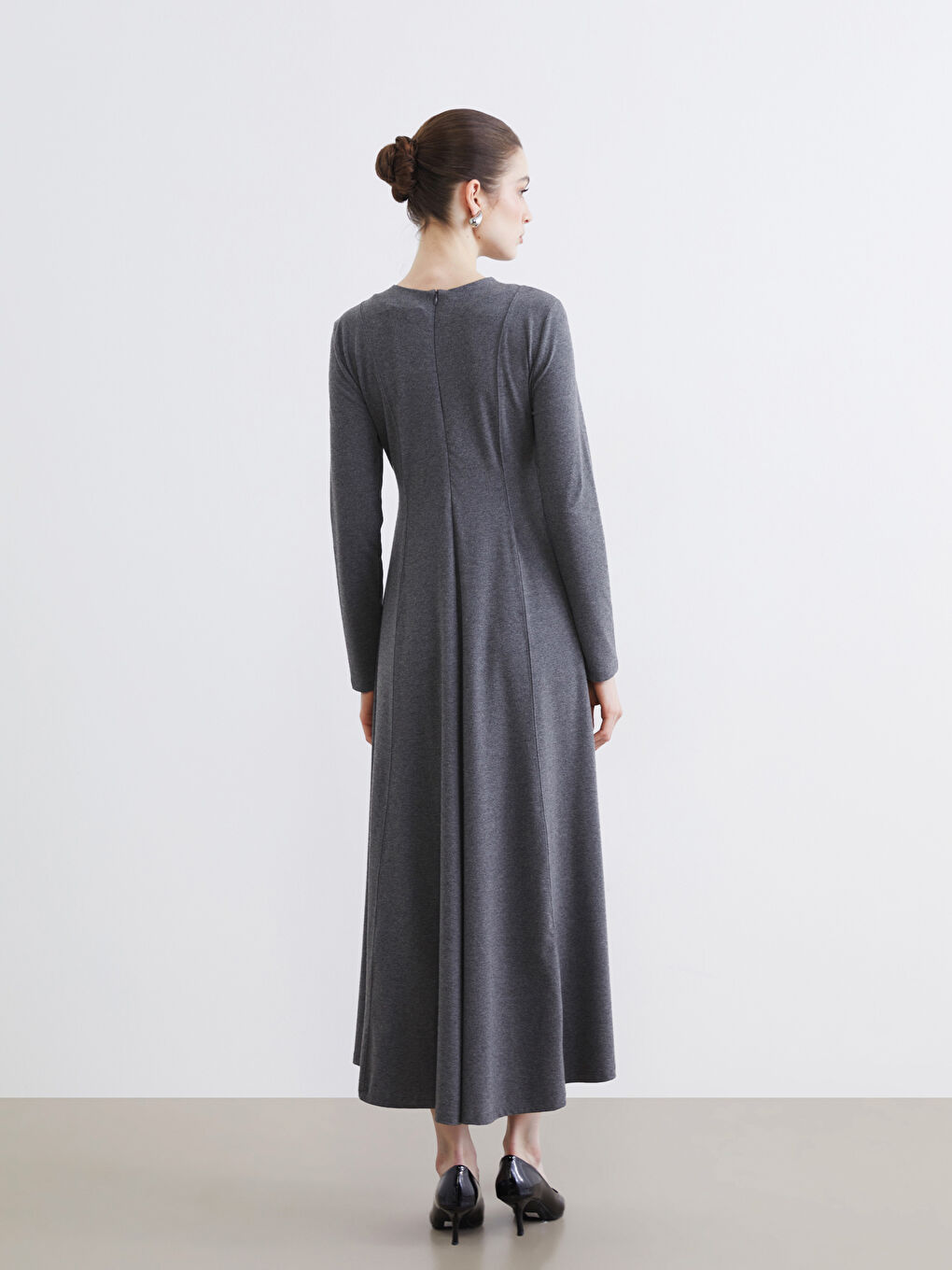 Gri Bisiklet Yaka Kloş Elbise-3