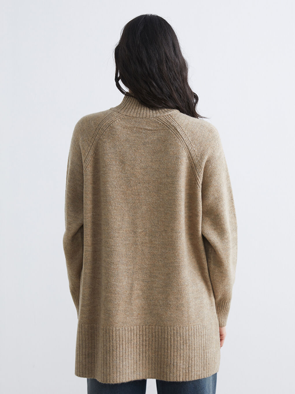 Bej Balıkçı Yaka Oversize Kadın Triko Tunik-3