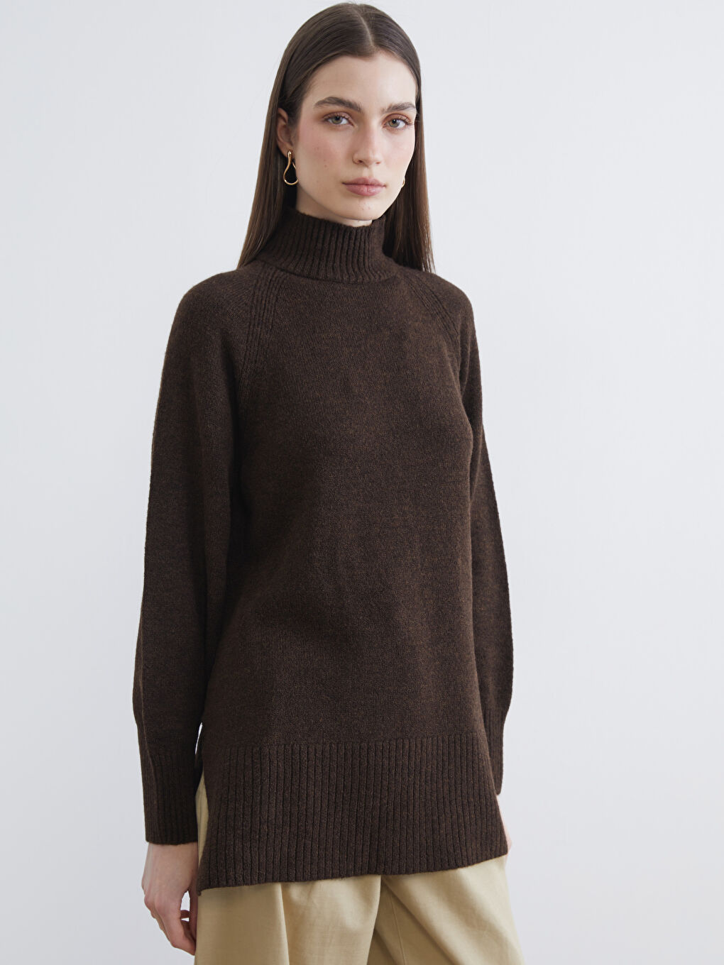 Kahverengi Balıkçı Yaka Oversize Kadın Triko Tunik