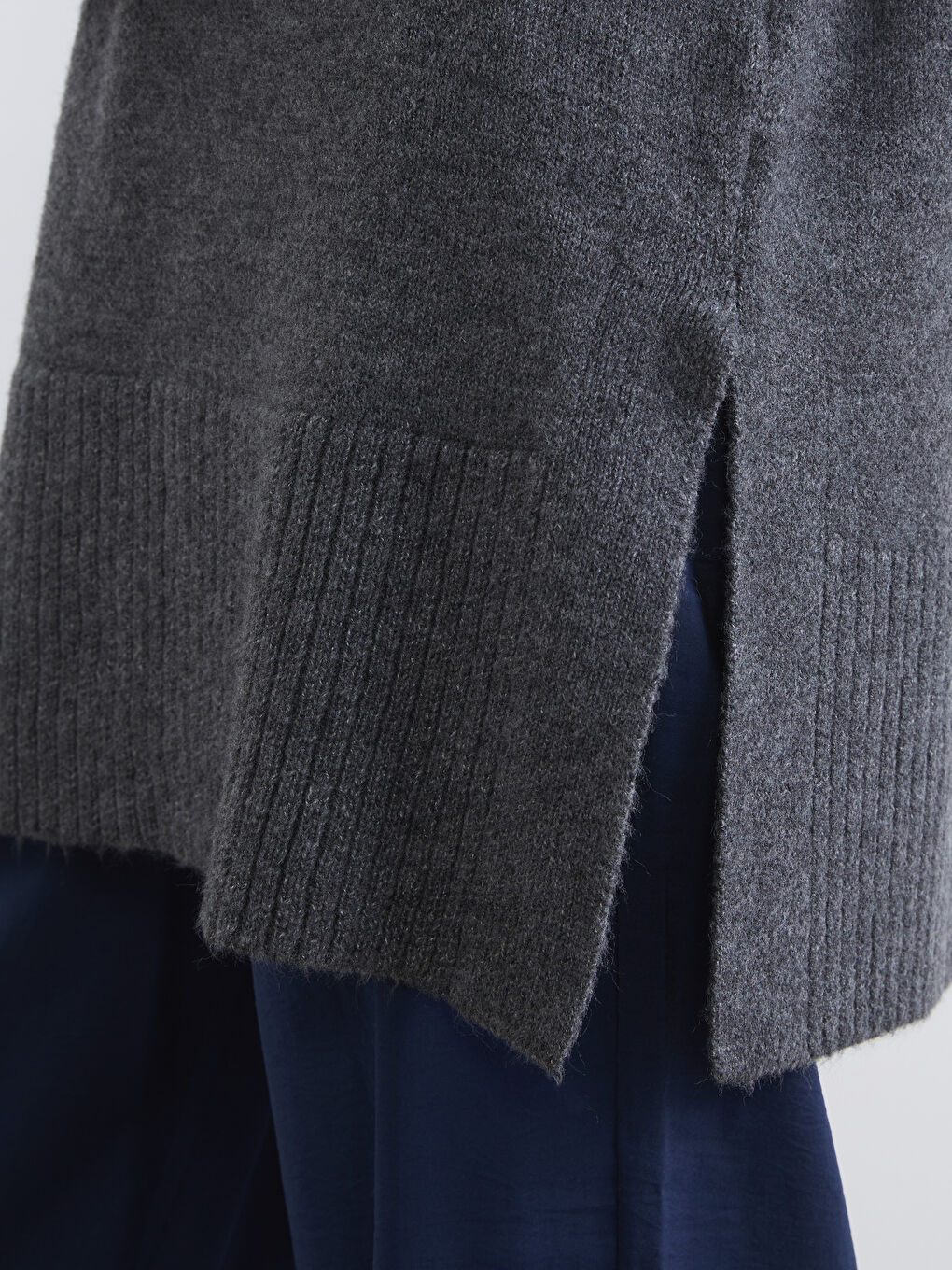 Antrasit Balıkçı Yaka Oversize Kadın Triko Tunik-2