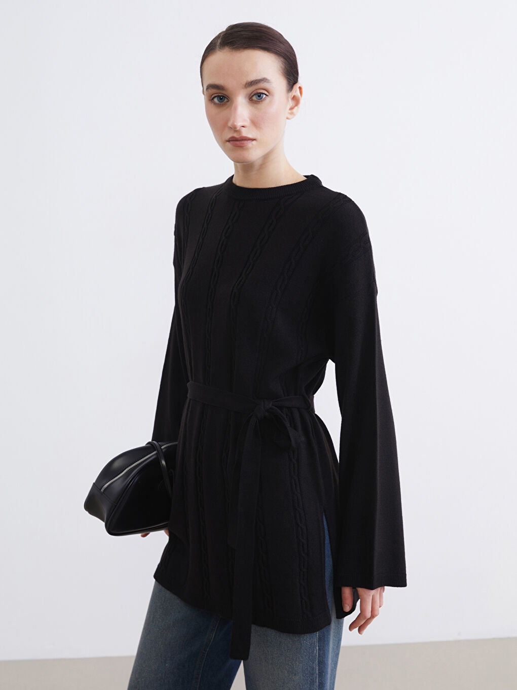 Siyah Kendinden Desenli Kadın Triko Tunik