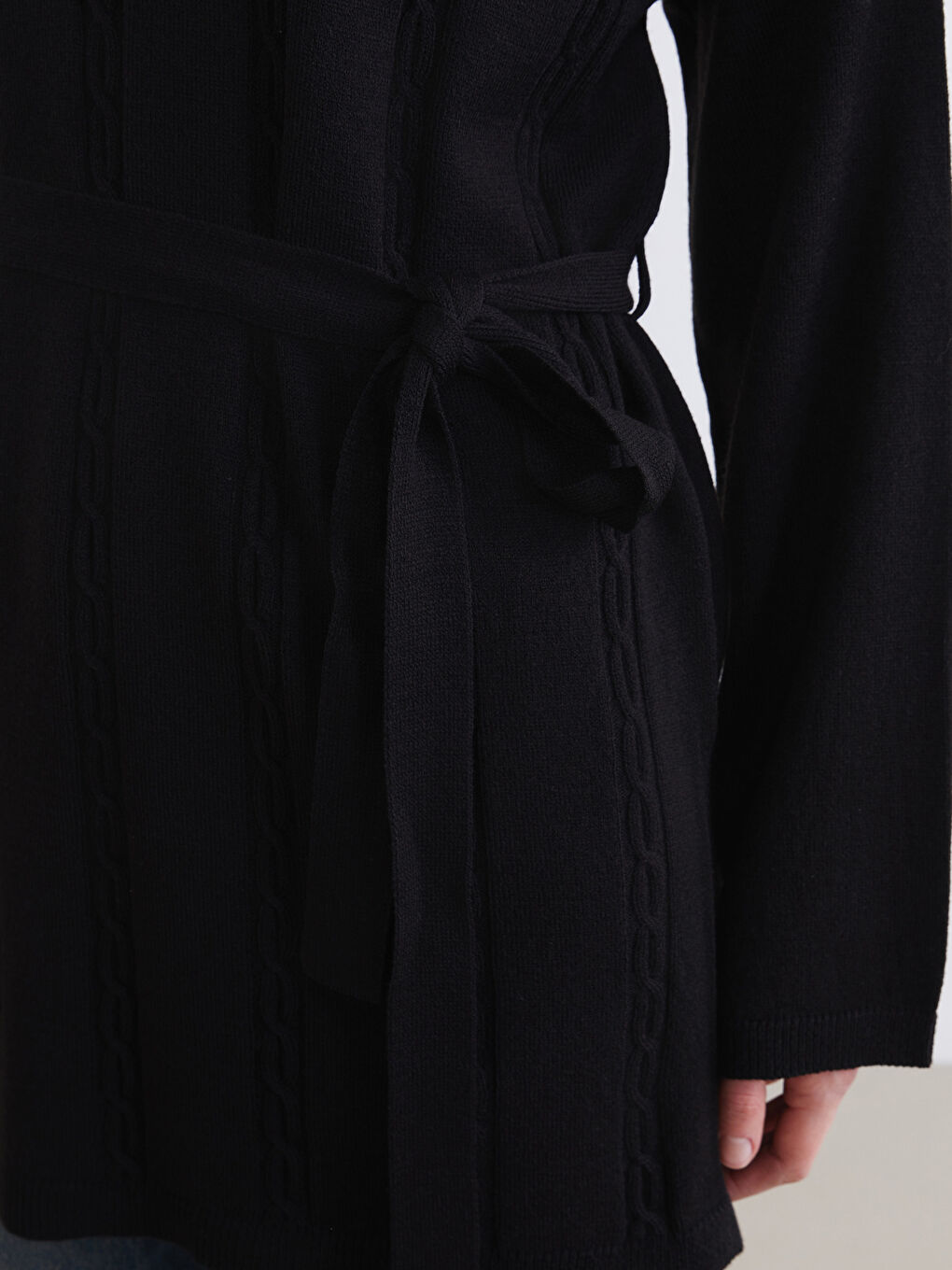 Siyah Kendinden Desenli Kadın Triko Tunik-2