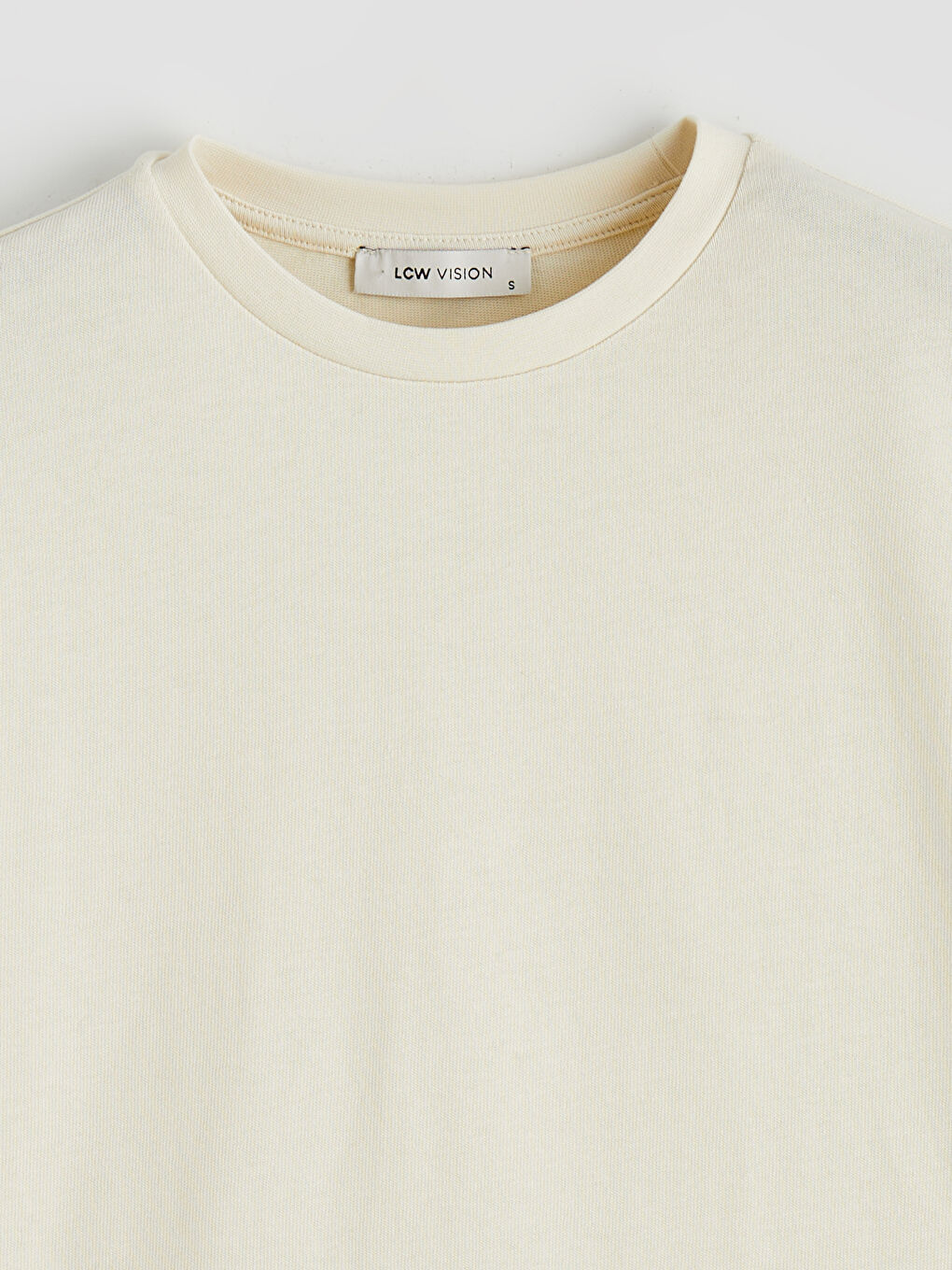 Bej Bisiklet Yaka Dantel Detaylı Kadın Tişört-1