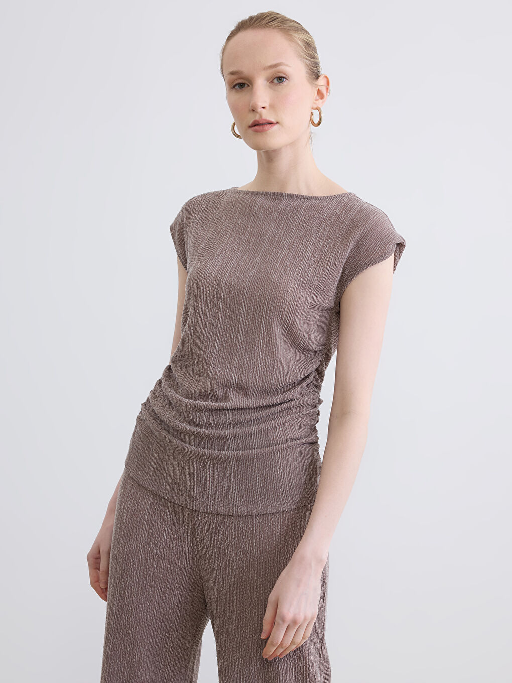 Crew Neck Ruched Textured Blouse