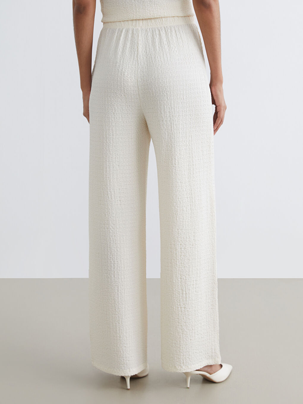 Женщины экрю Брюки-3