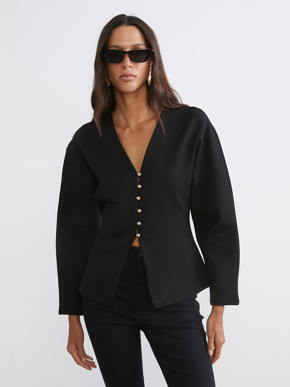 Siyah V Yaka Peplum Kadın Hırka-1