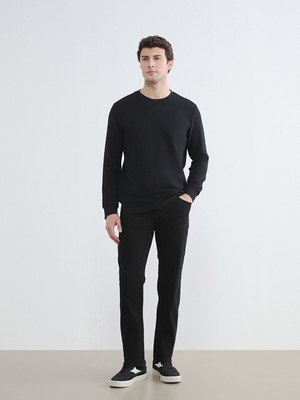 Siyah Bisiklet Yaka Erkek Sweatshirt-2