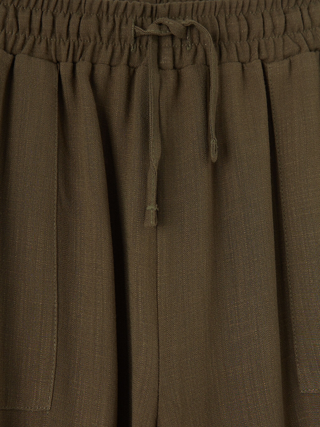 Haki Beli Lastikli Keten Görünümlü Kadın Şort-2