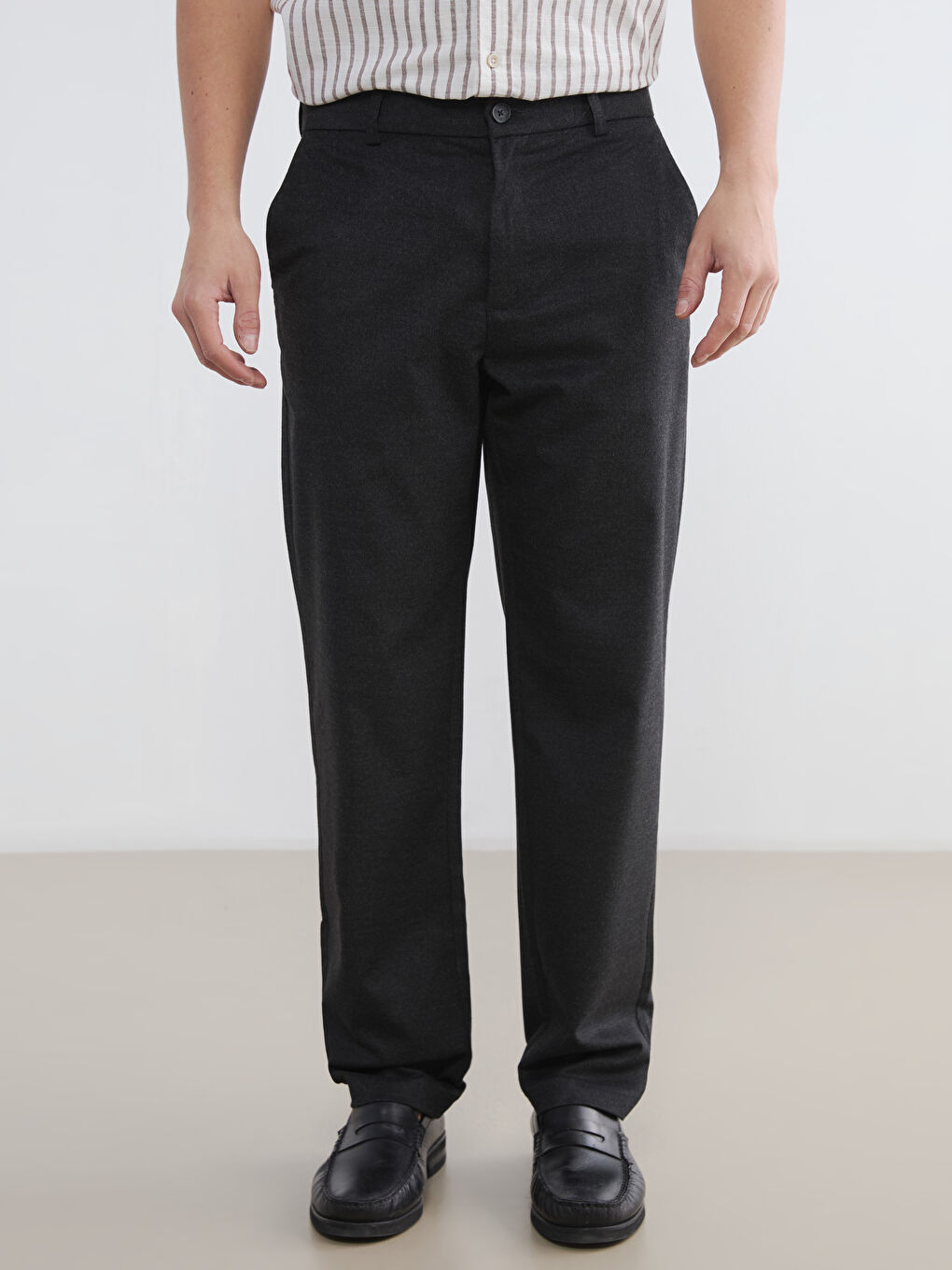 Gri Standart Fit Yün Karışımlı Erkek Pantolon-1