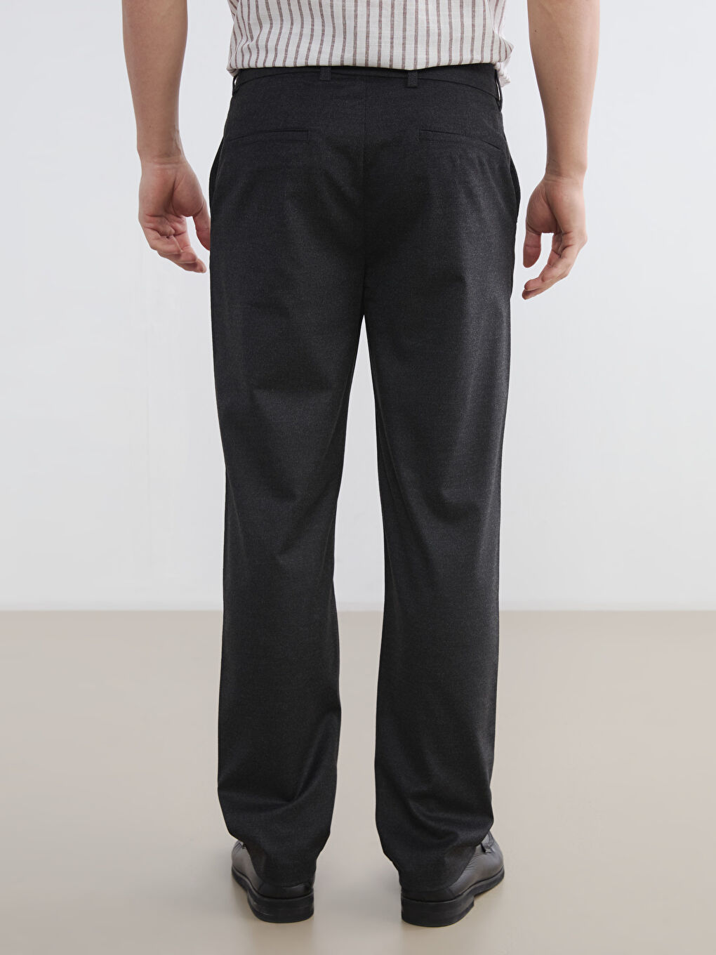 Gri Standart Fit Yün Karışımlı Erkek Pantolon-3