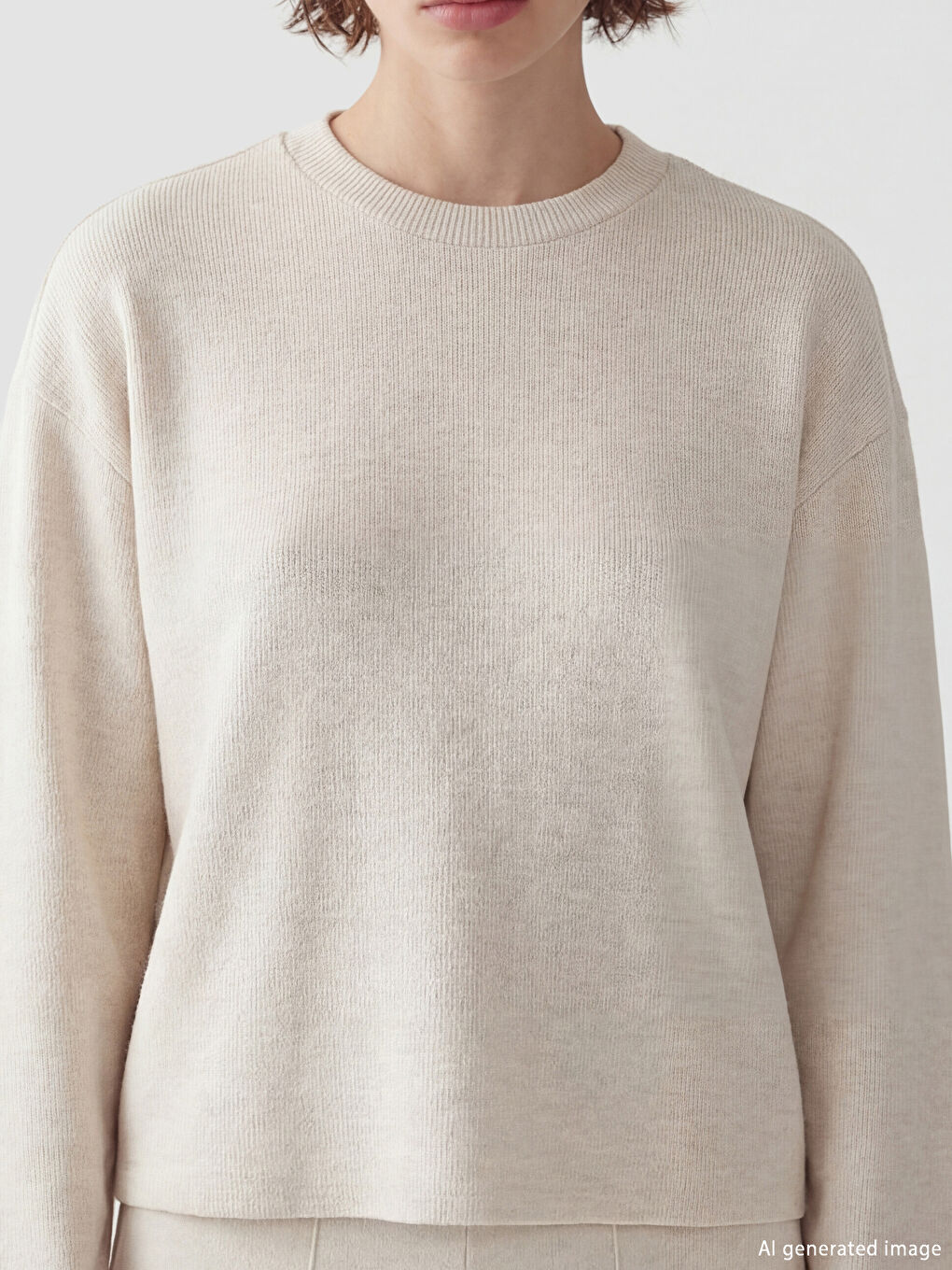 Bej Bisiklet Yaka Kadın Sweatshirt-3