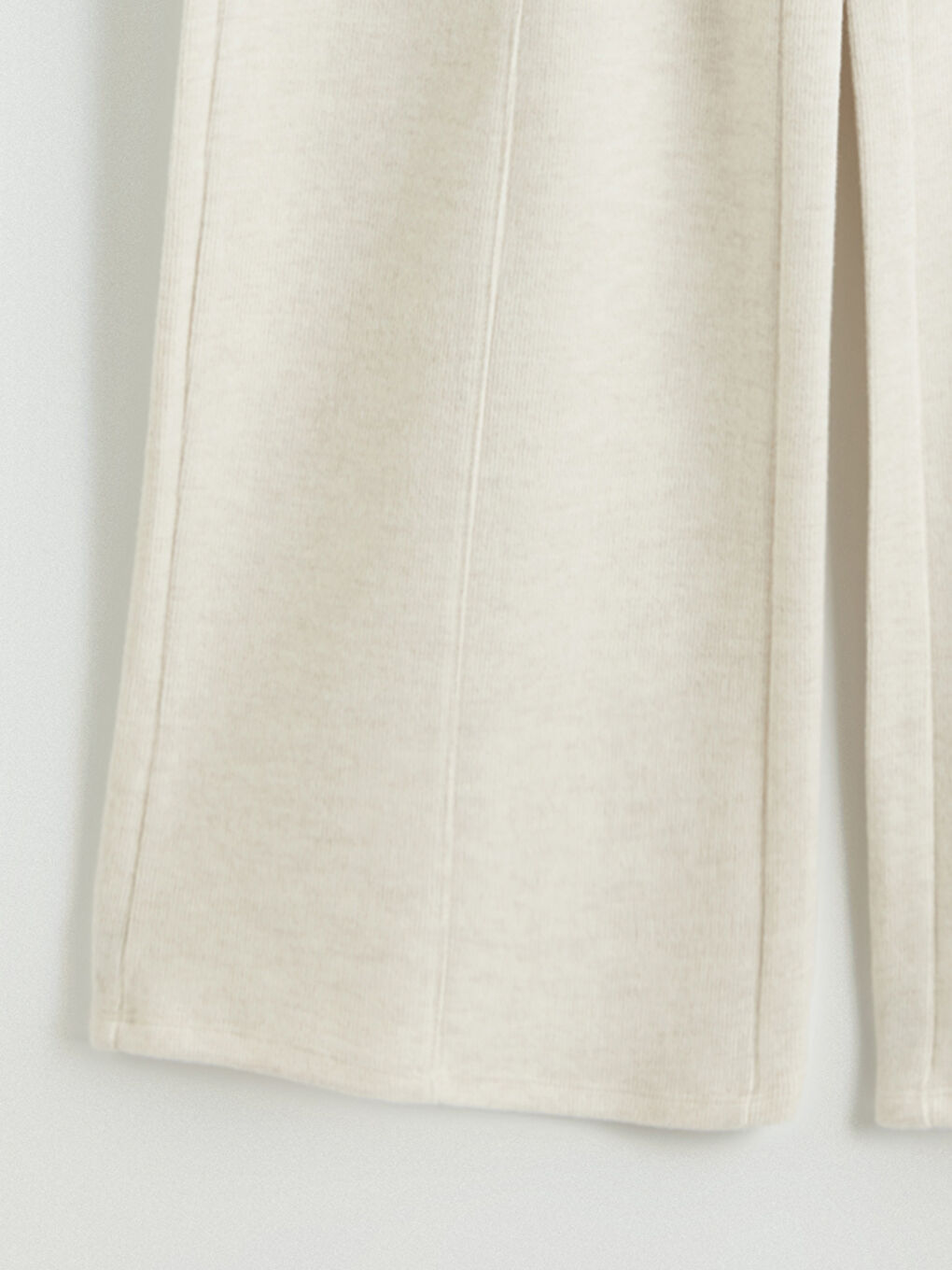 Bej Beli Lastikli Geniş Paça Kadın Pantolon-1