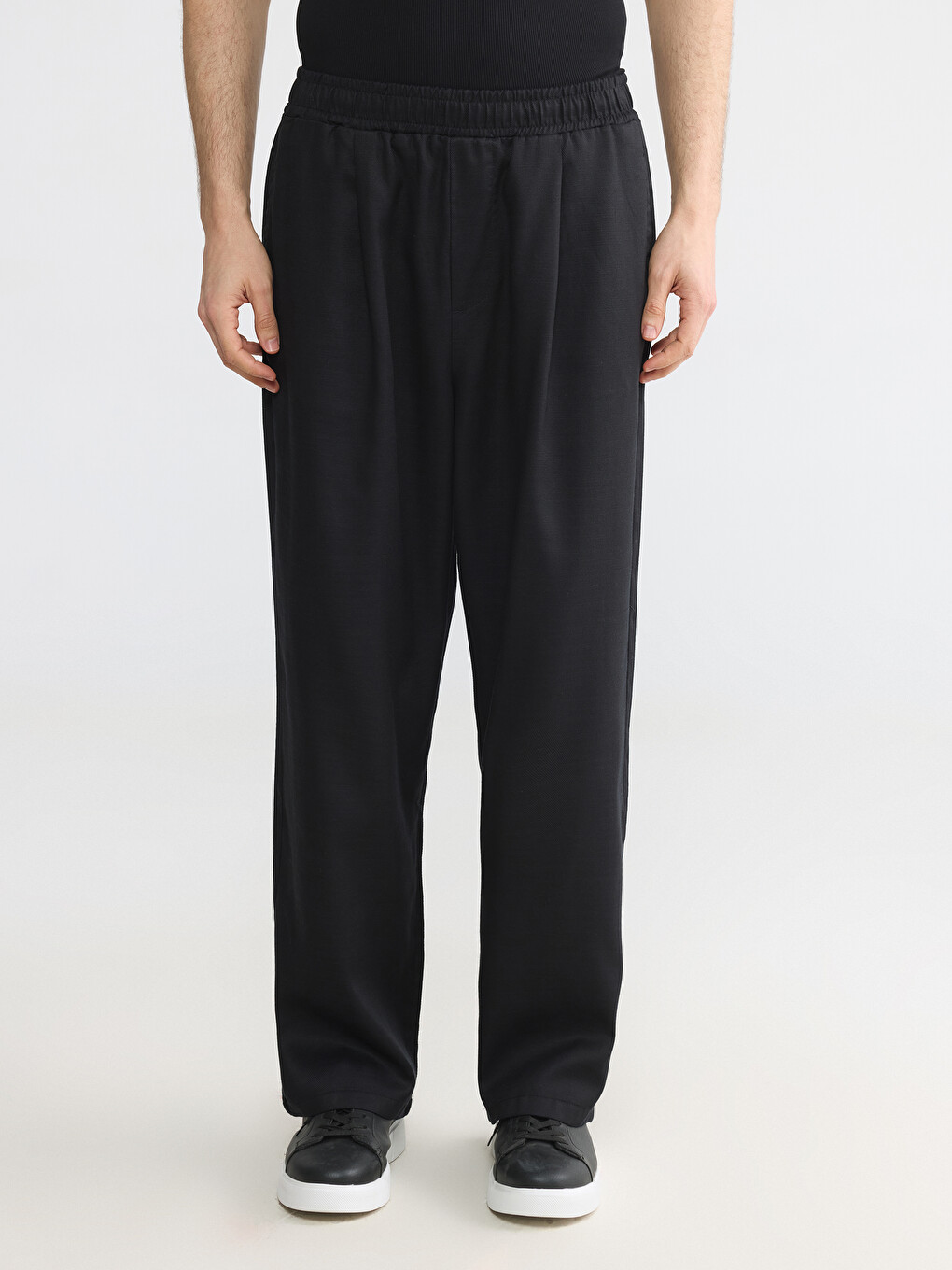 Man Black Trousers-5
