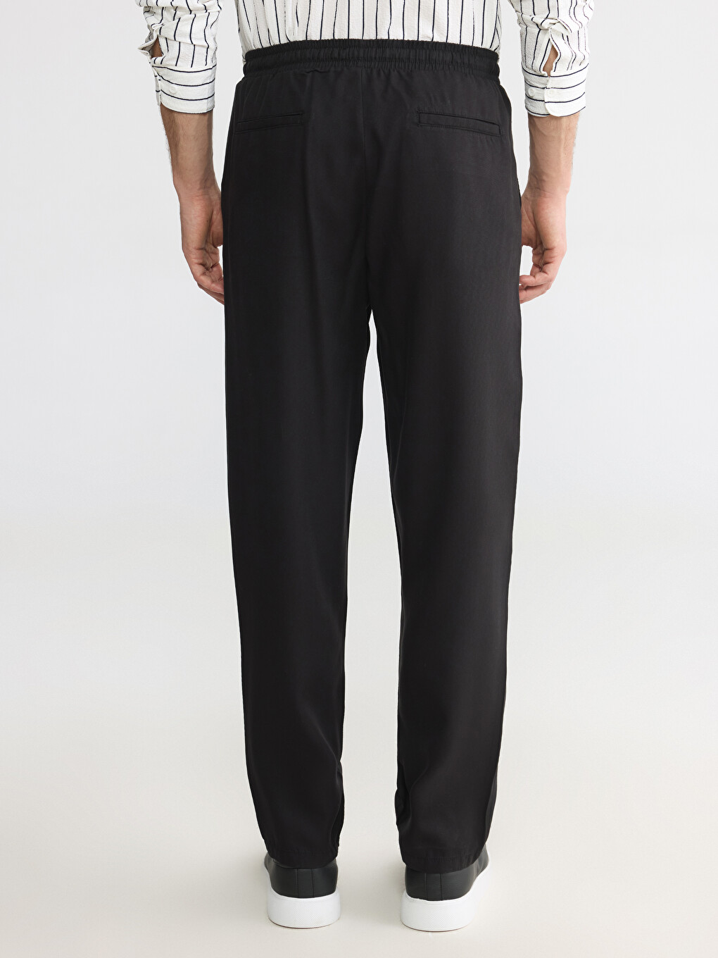 Regular Fit Pleated Men's Trousers-3