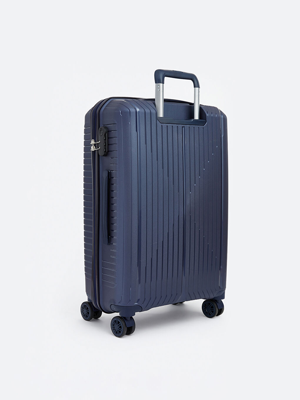 Середня валіза з деталями замка-1