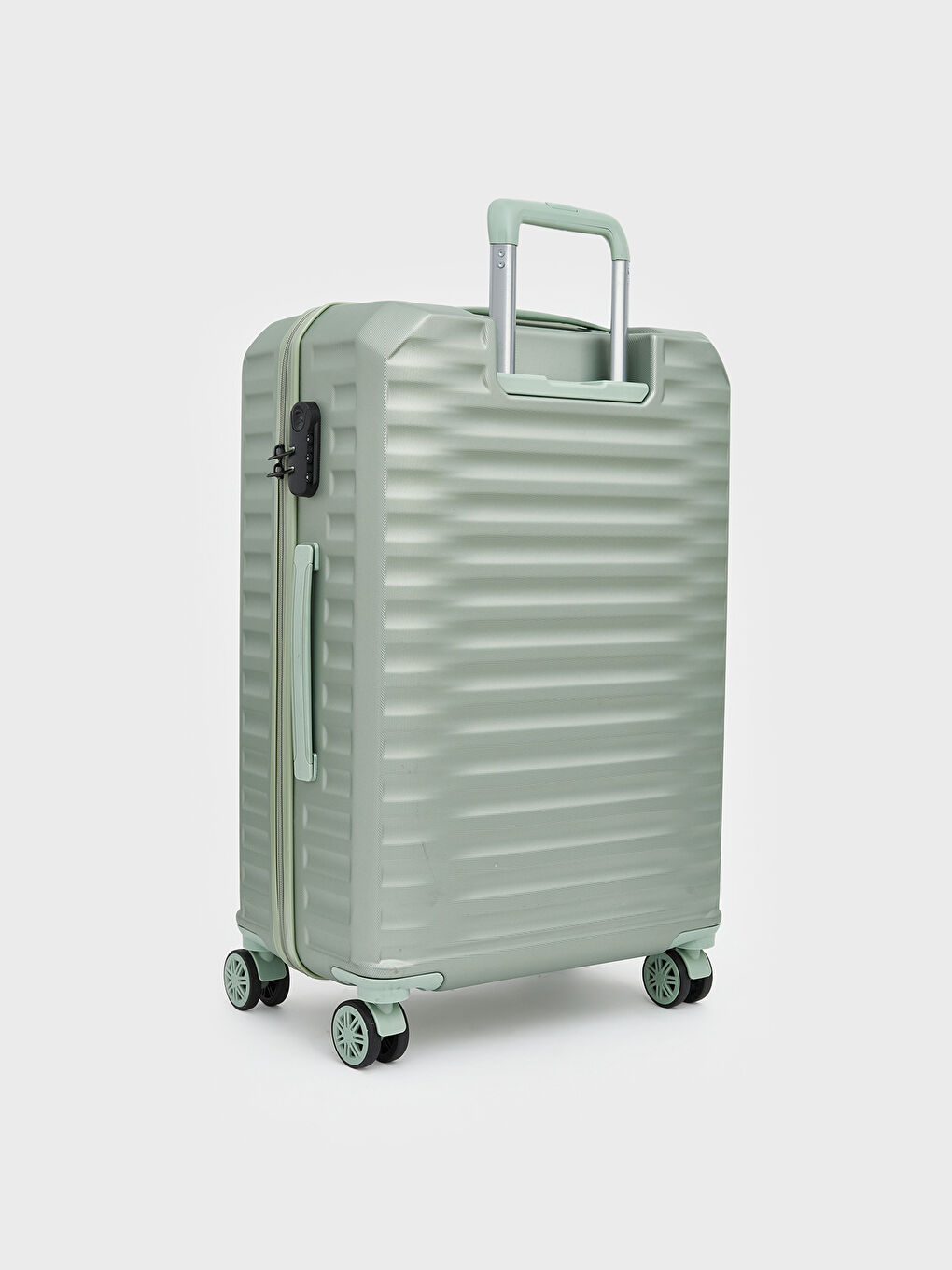 Yeşil Kilit Detaylı Orta Boy Valiz-1