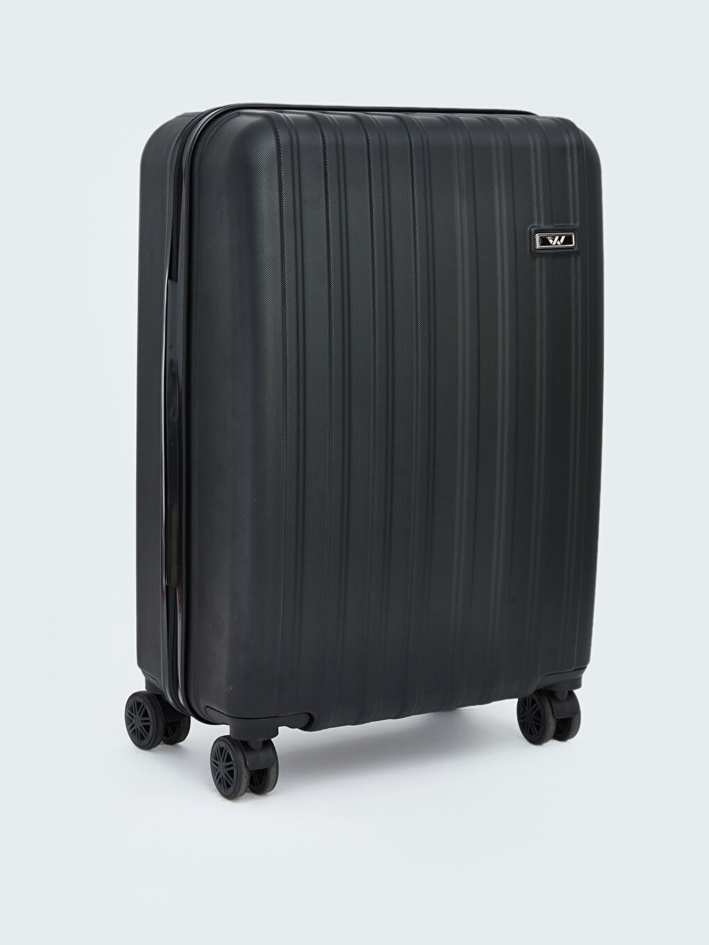 Siyah Kilit Detaylı Büyük Boy Valiz