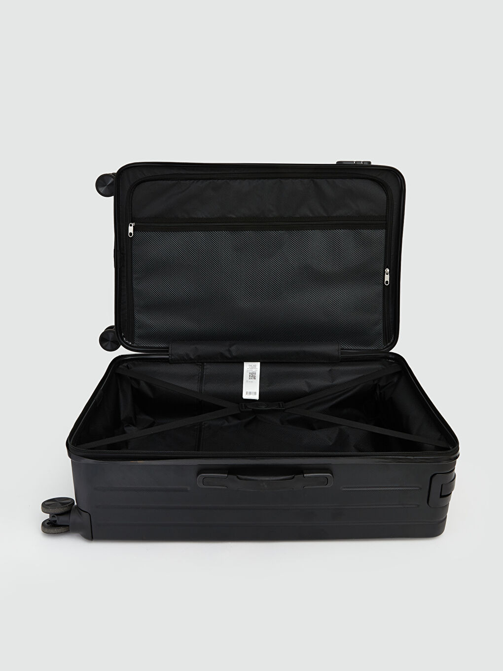 Siyah Kilit Detaylı Orta Boy Valiz-4