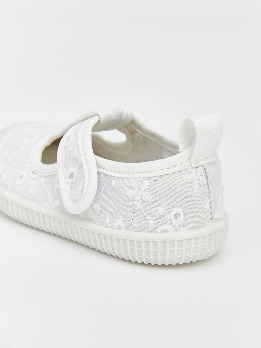 Beyaz Kiraz Baskılı Cırt Cırtlı Kız Bebek İlk Adım Ayakkabısı-3