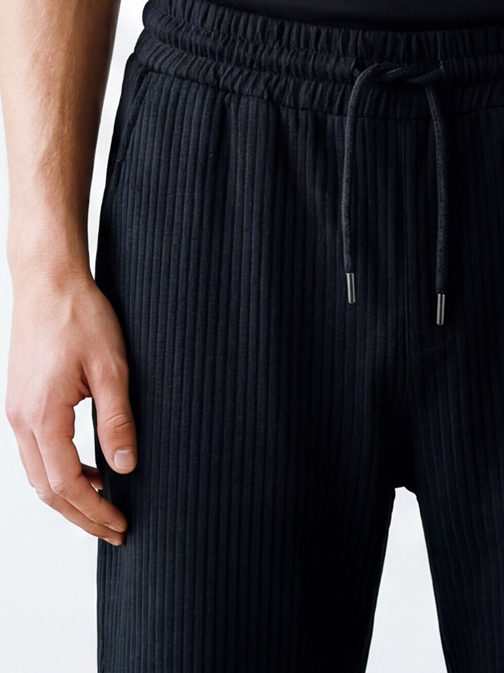 Siyah Regular Fit Çizgili Erkek Şort-2