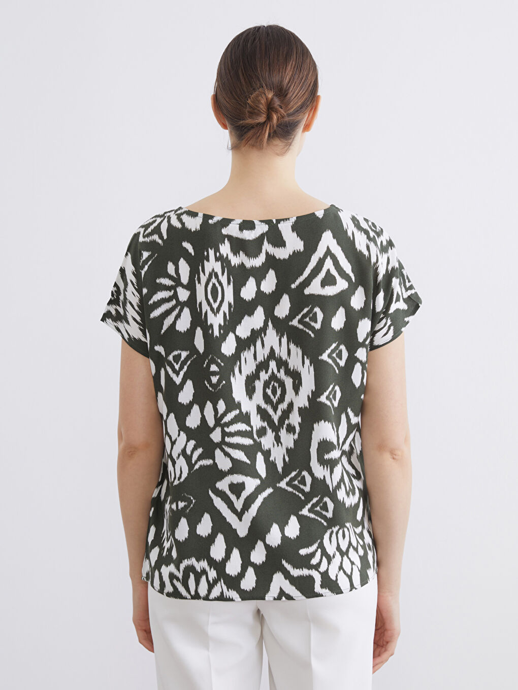 Yeşil Bisiklet Yaka Desenli Bluz-3