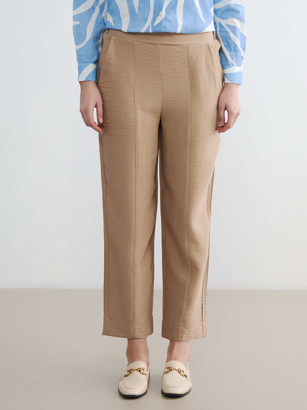 BEŽ Pantalone Žena-1