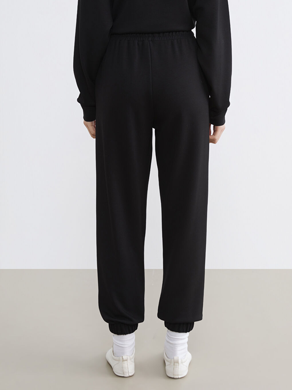 Siyah Soft Touch Kadın Jogger Eşofman Altı-3