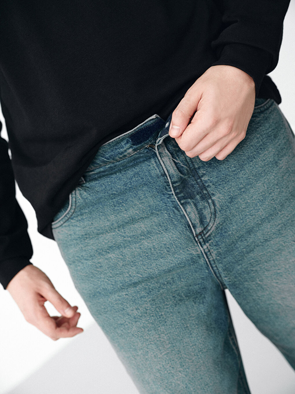 İndigo Kolay Giyilebilir Yanlardan Çıtçıtlı Erkek Jean Pantolon-2