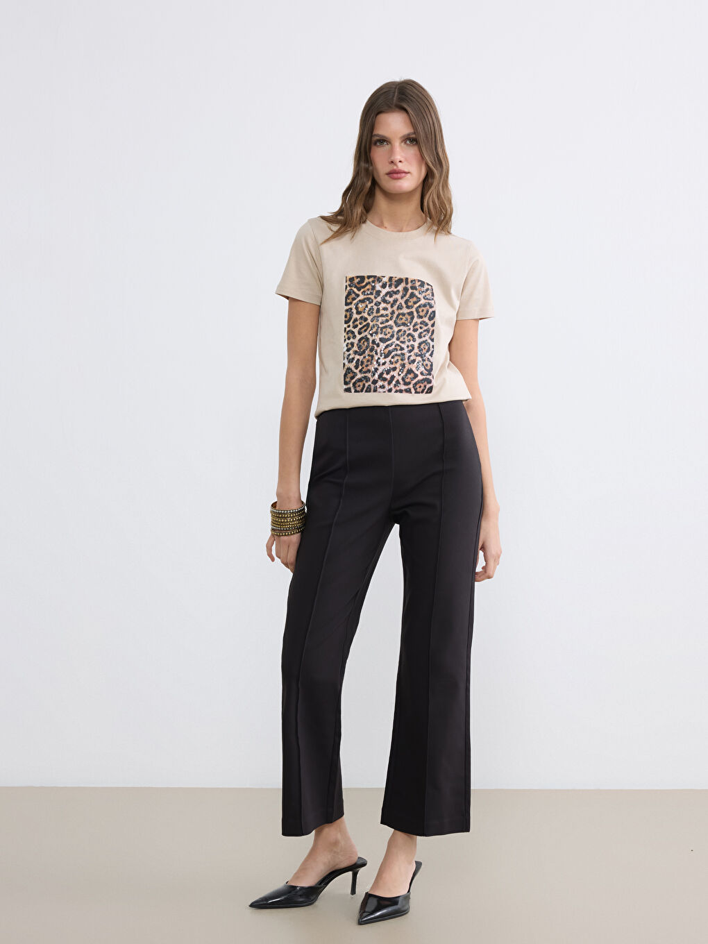Crew Neck Sequined Women's T-Shirt-1