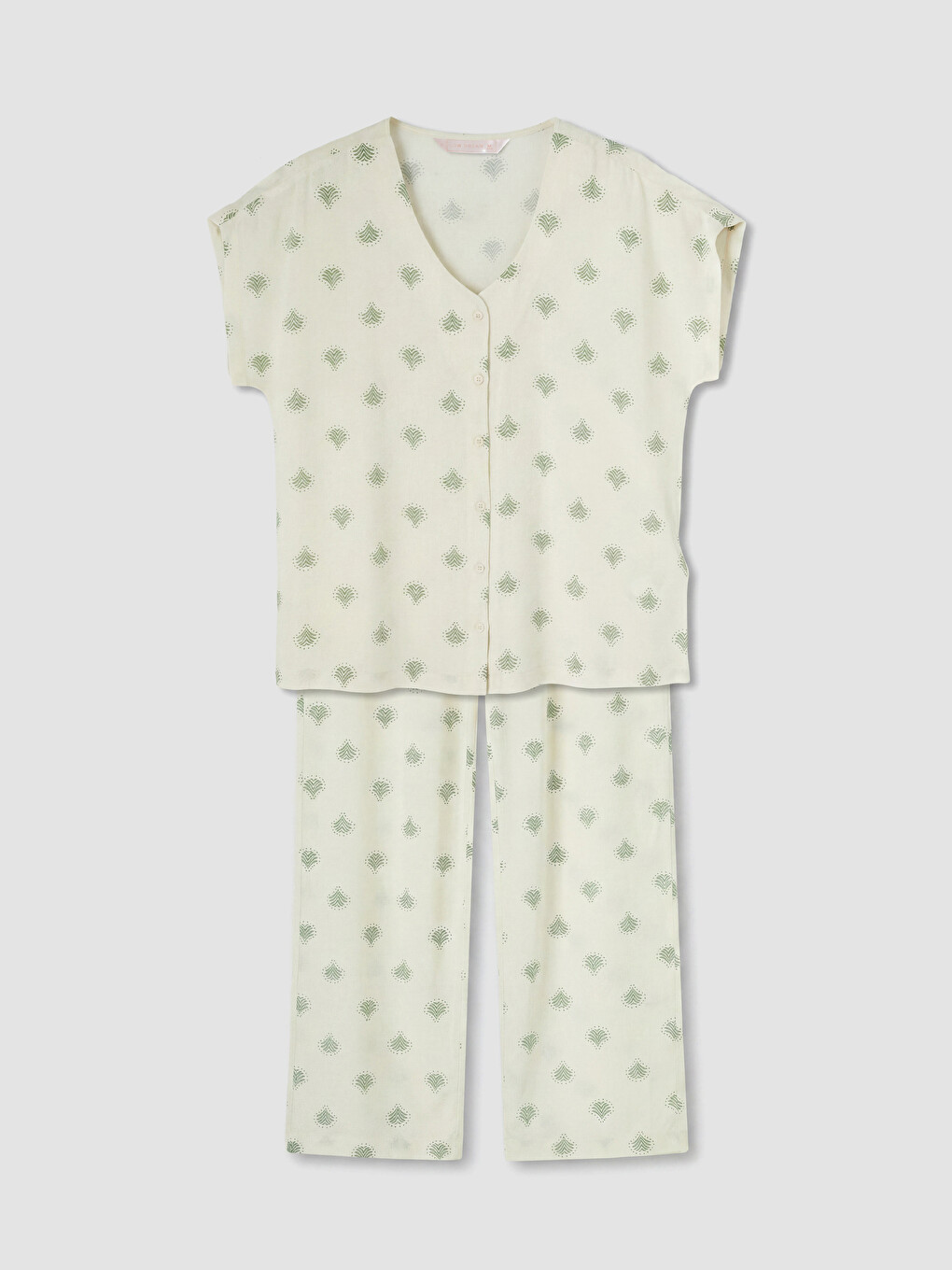 Ekru V Yaka Desenli Kadın Pijama Takımı-4