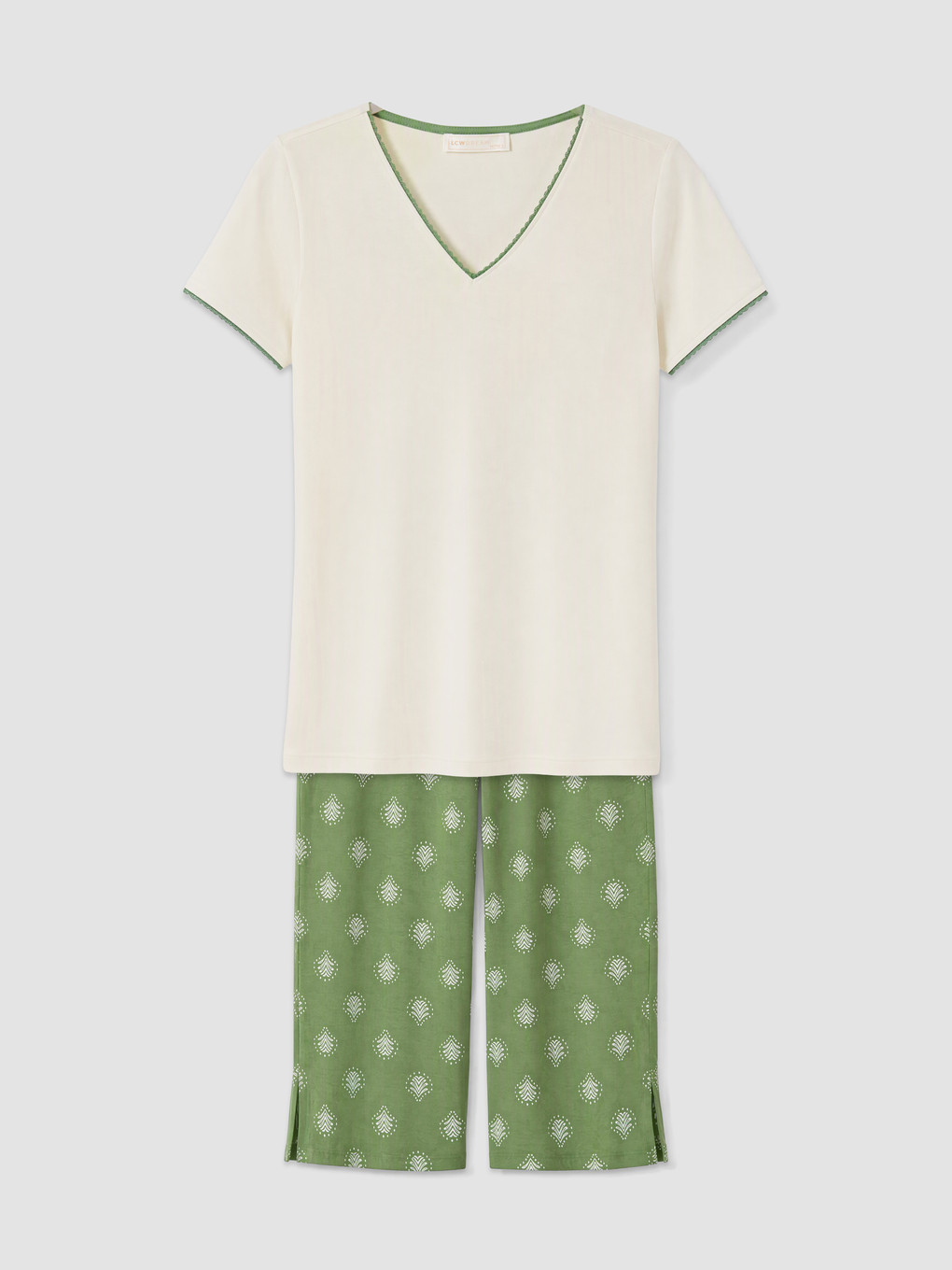 V Neck Women's Capri Pyjamas Set-5