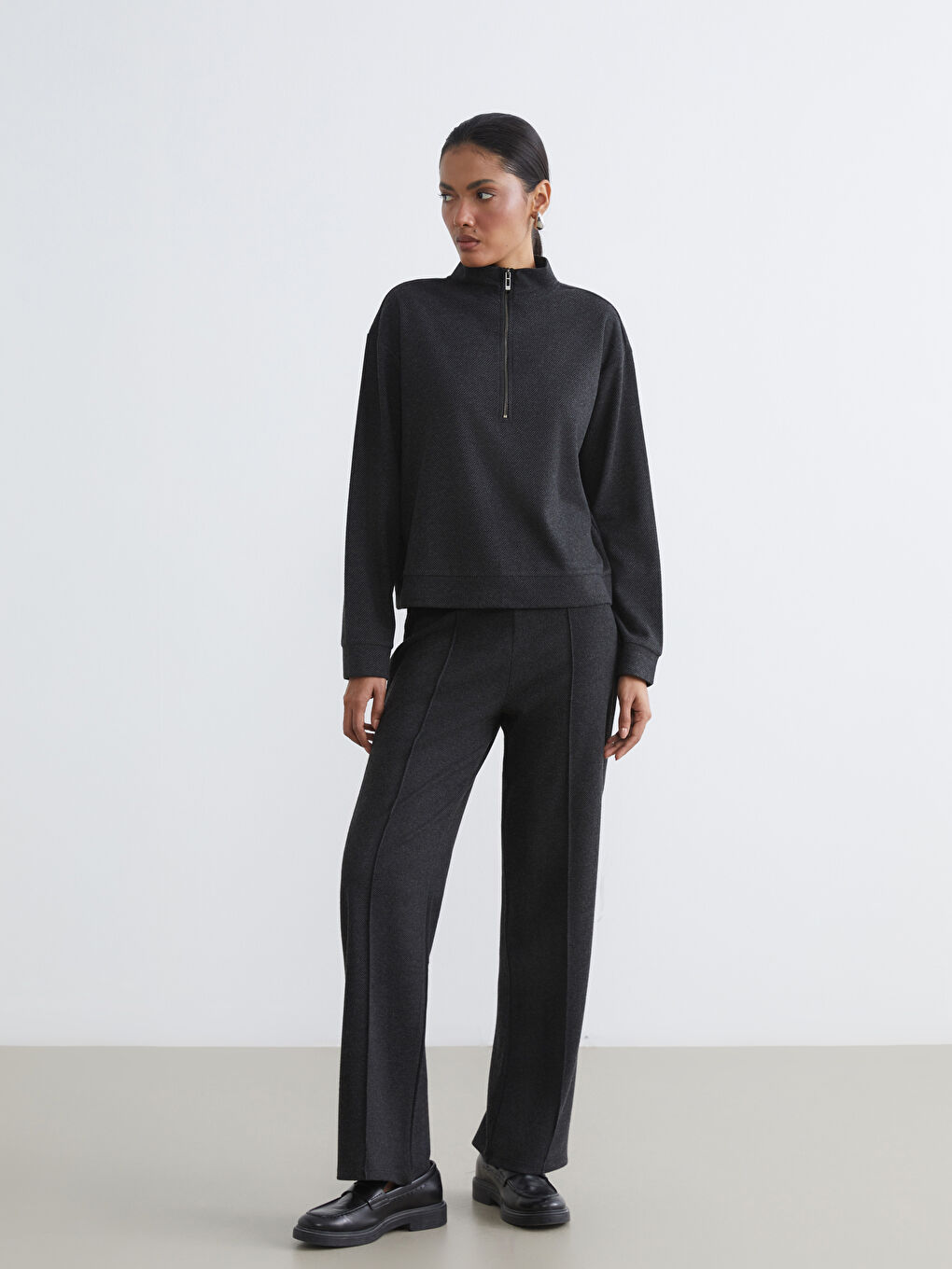 Antrasit Beli Lastikli Desenli Kadın Eşofman Altı