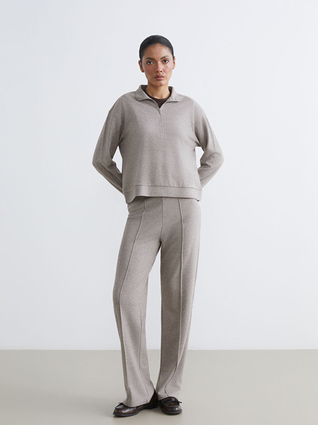 Kahverengi Beli Lastikli Desenli Kadın Eşofman Altı