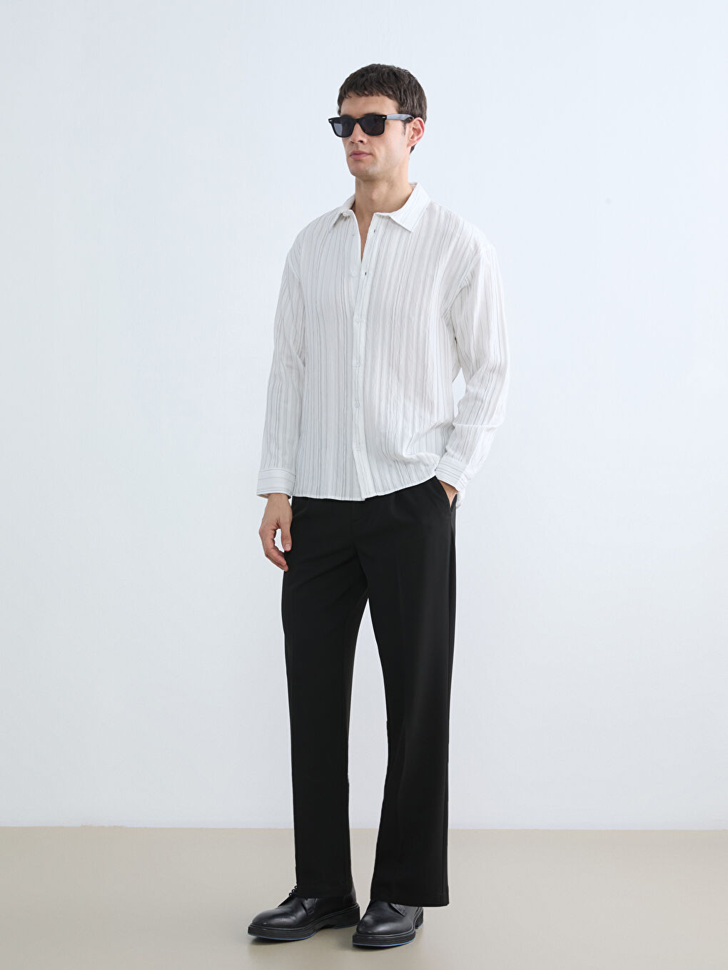 Beyaz Regular Fit Çizgili Poplin Erkek Gömlek-1