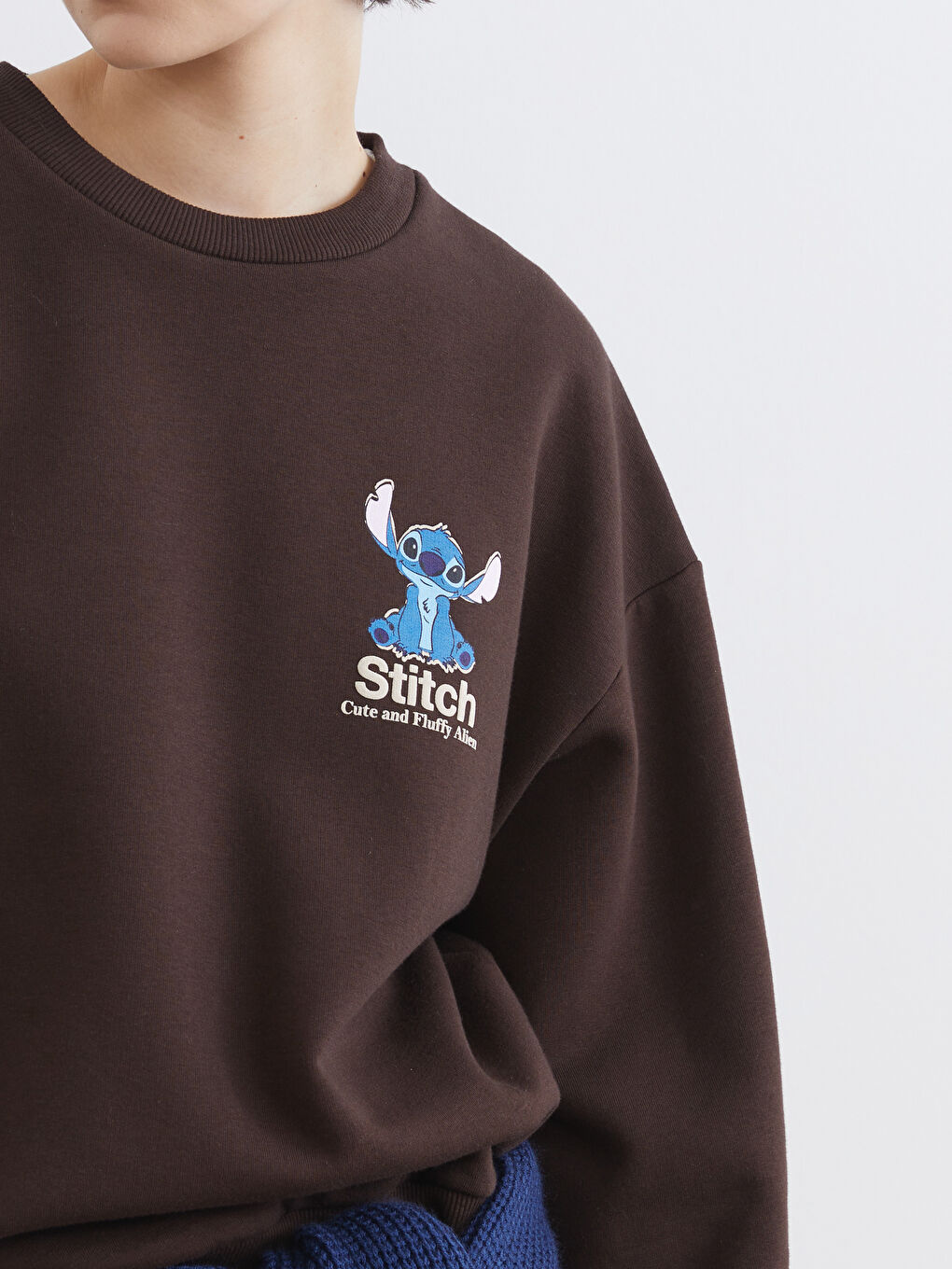 Kahverengi Stitch Baskılı Oversize Kadın Kalın Sweatshirt-2
