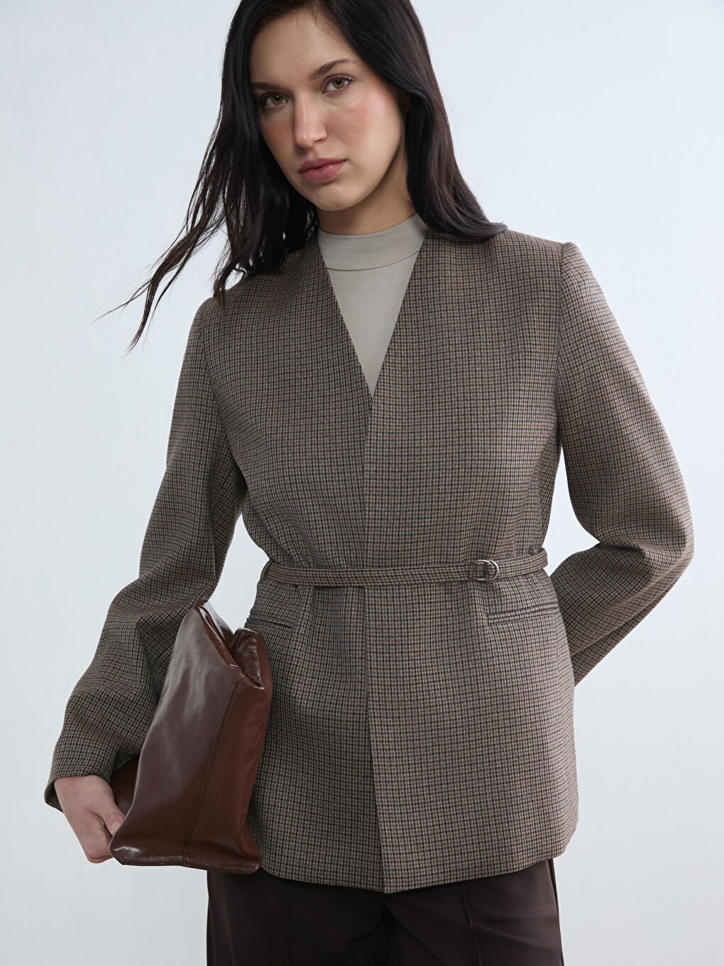 Kahverengi Kemerli Ekose Kadın Blazer Ceket