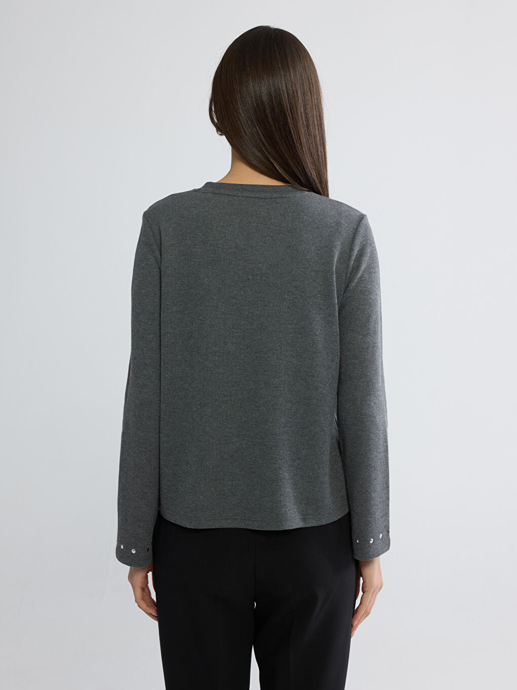 Antrasit Bisiklet Yaka İnci Detaylı Bluz-3