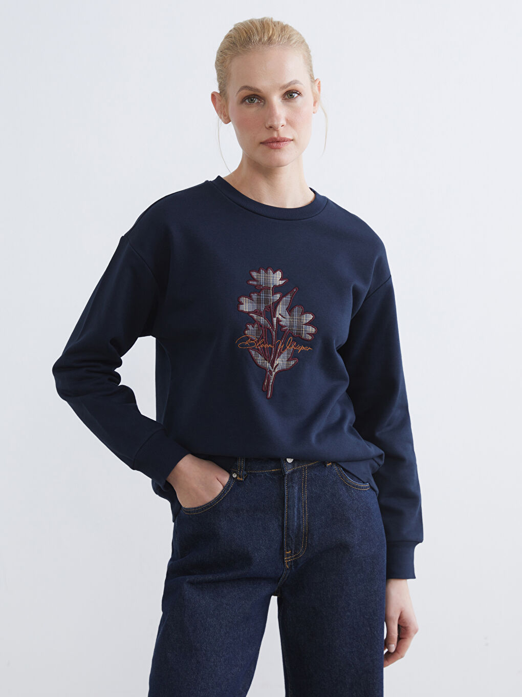 Lacivert Bisiklet Yaka Çiçekli Kadın Kalın Sweatshirt