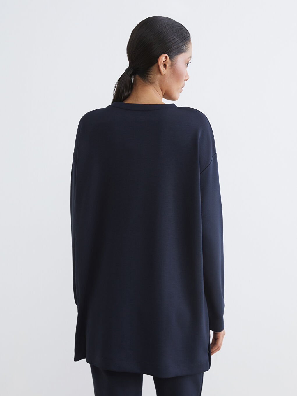 تونیکی سویتشێرت شینی تۆخ ژن-3