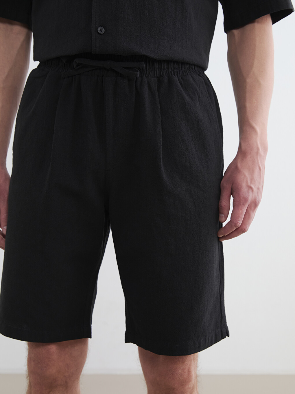 Standard Fit Linen Look Men's Shorts-2