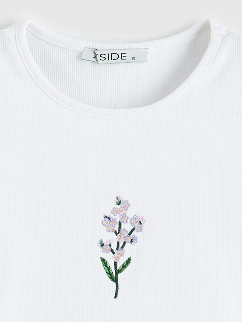 Crew Neck Embroidered Women's Crop-6
