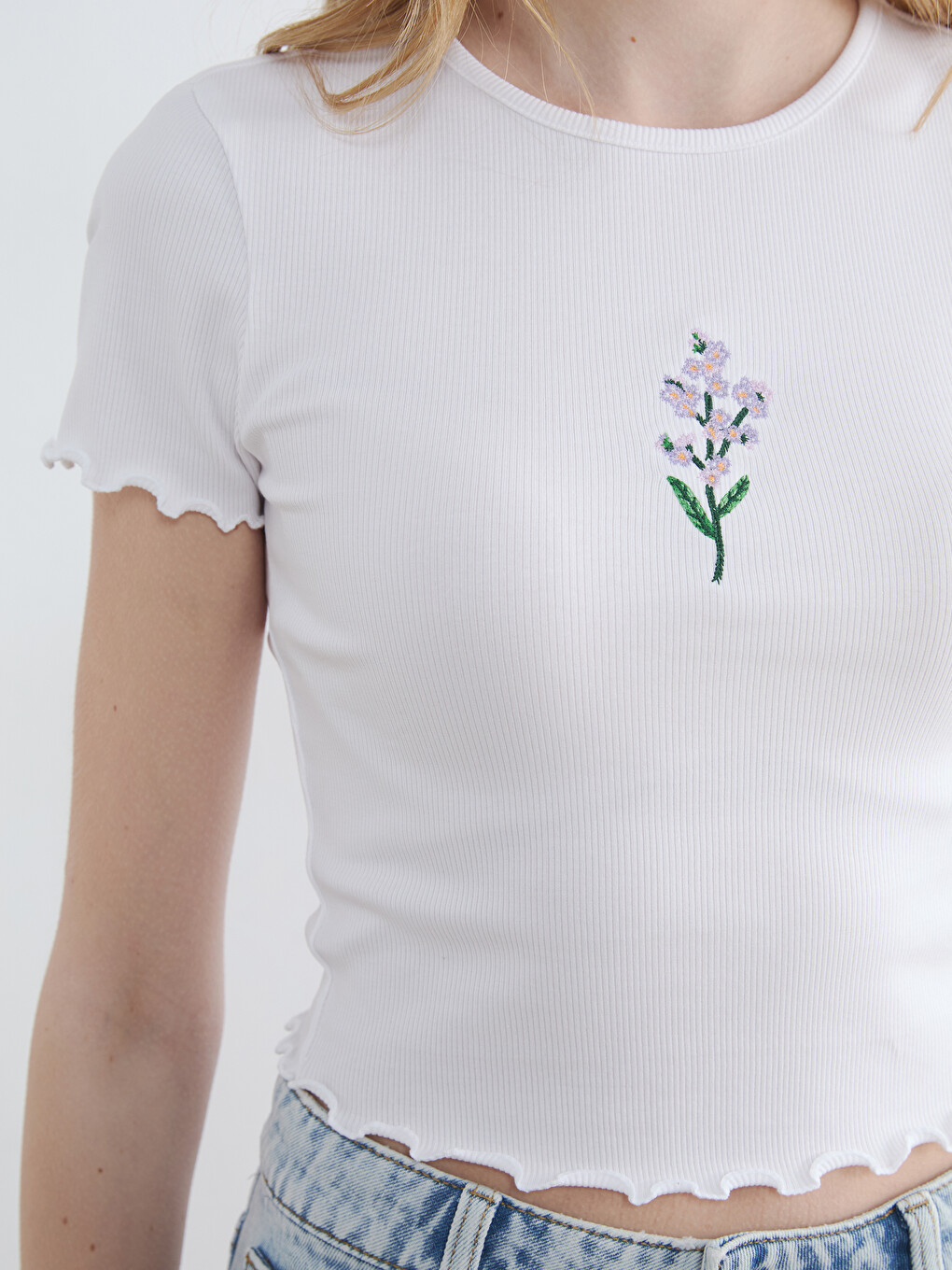 Crew Neck Embroidered Women's Crop-2