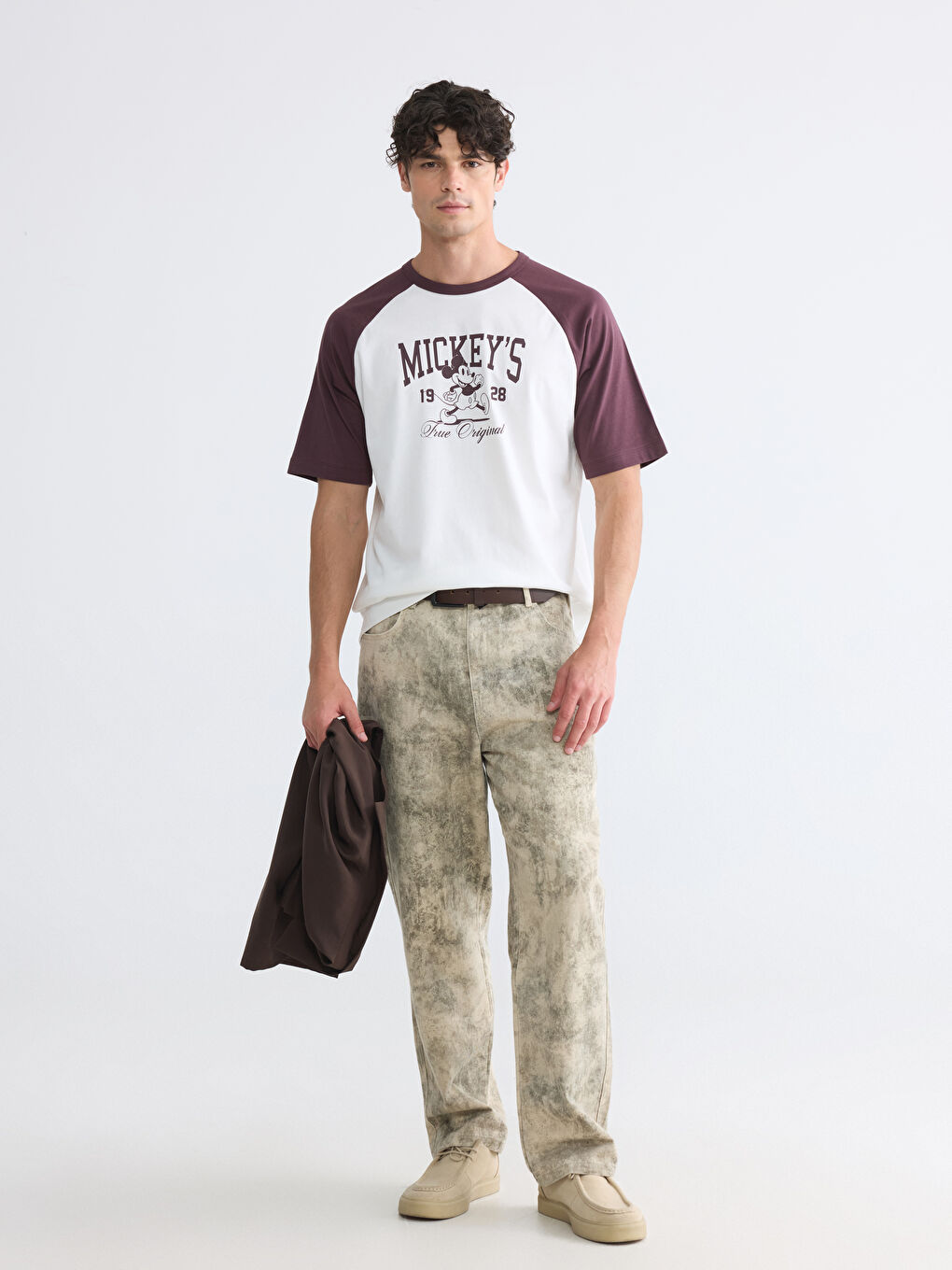 Ekru Bisiklet Yaka Mickey Mouse Baskılı Erkek Tişört-1