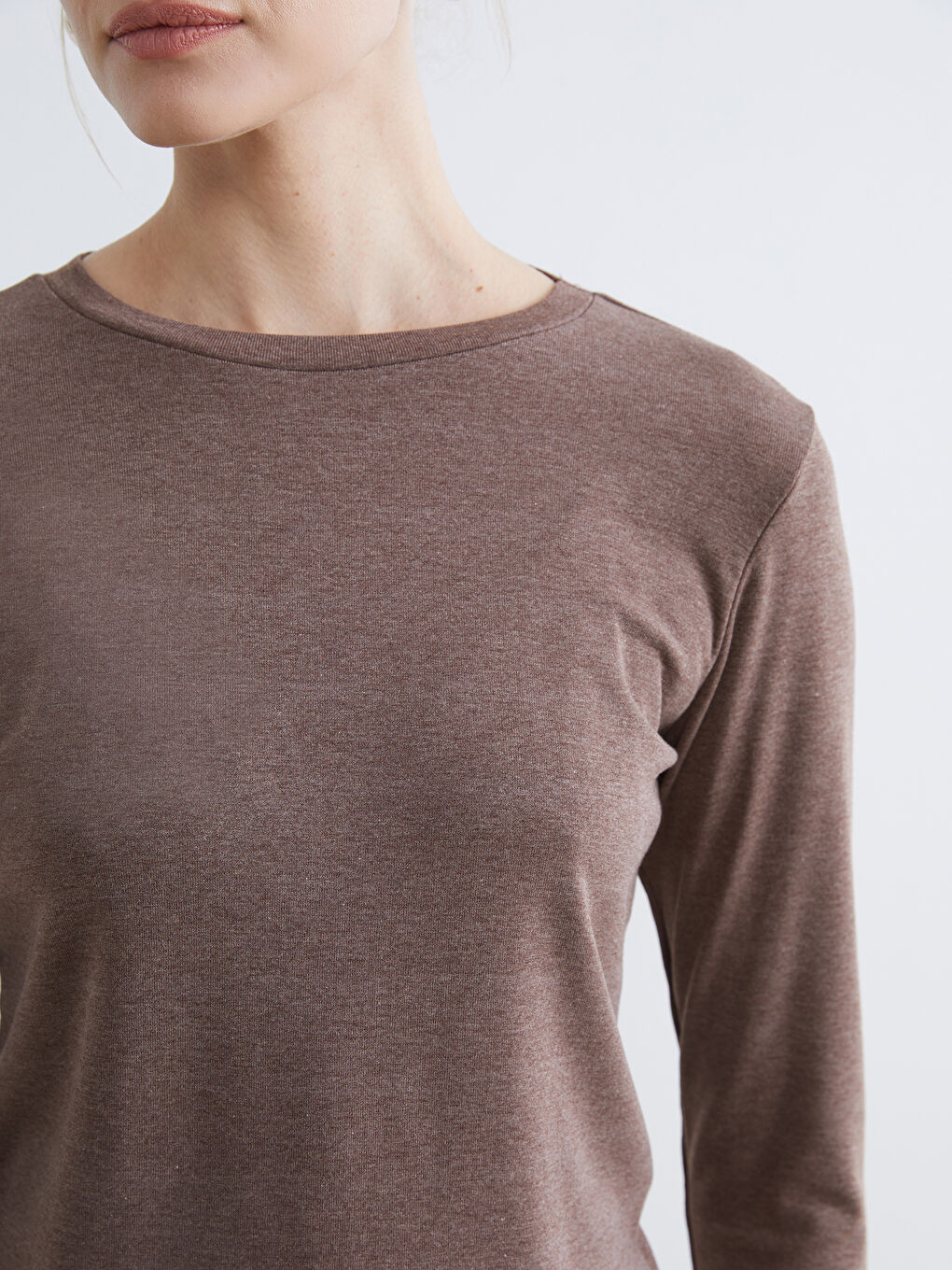 Bej Bisiklet Yaka Kadın Body	-2