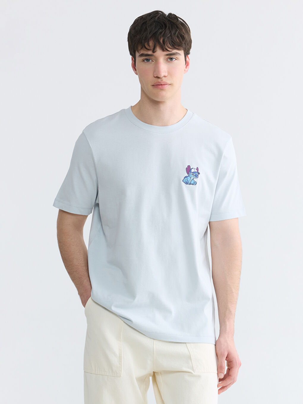 Crew Neck Lilo & Stitch Embroidered Men's T-Shirt