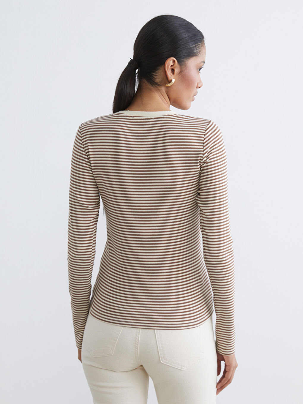 Раиран боди с кръгло деколте.-3