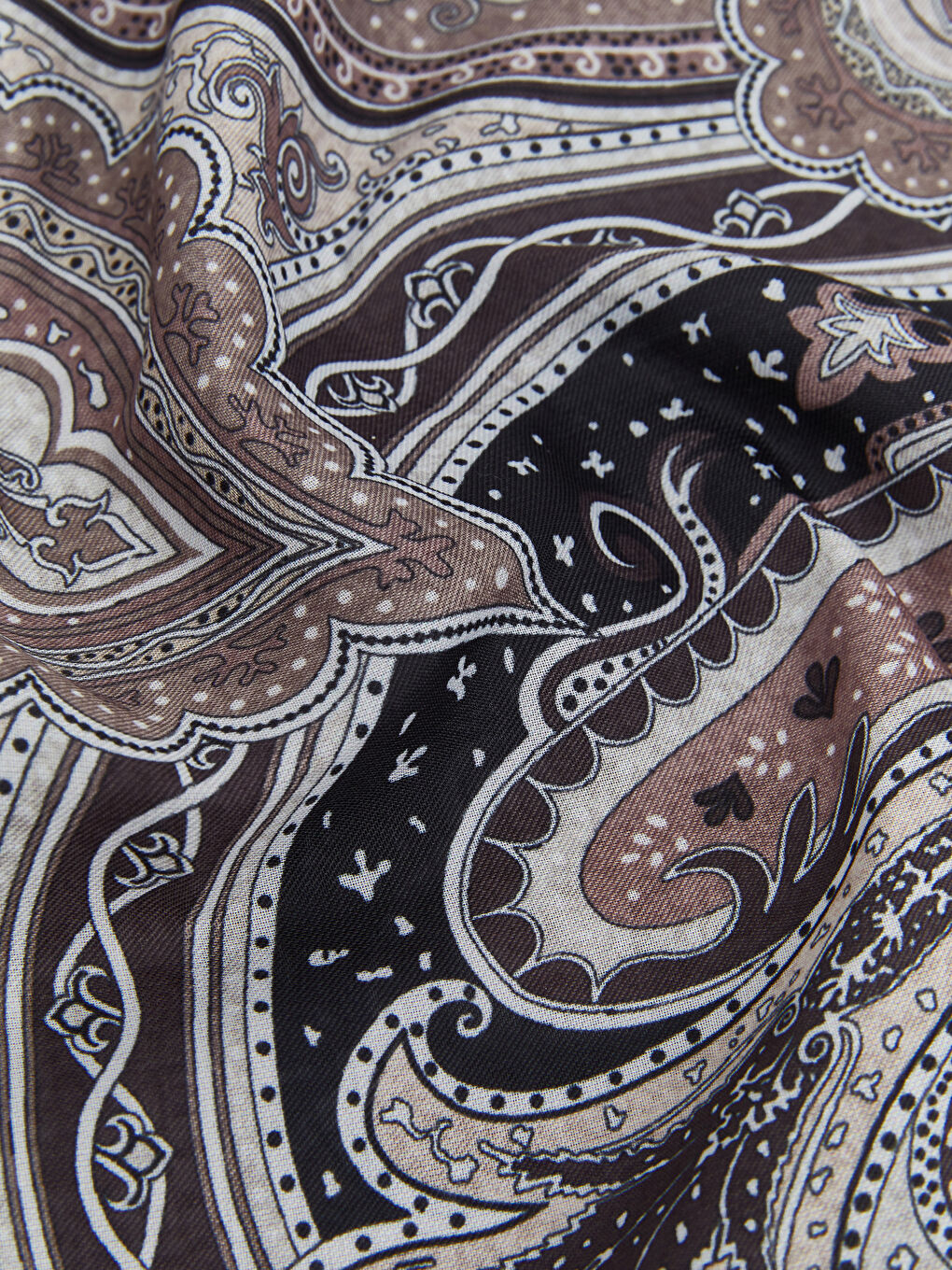 Kahverengi Desenli Kadın Şal-2