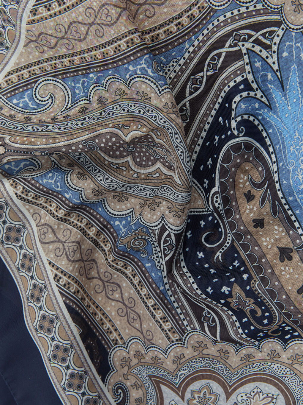 Lacivert Desenli Kadın Şal-2